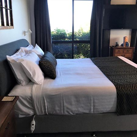 Storm Bay B&B White Beach Стая снимка
