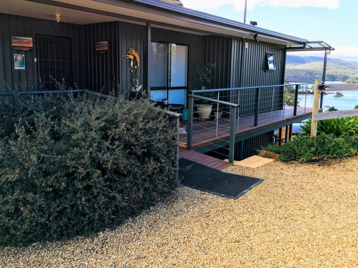 Storm Bay B&B White Beach Екстериор снимка
